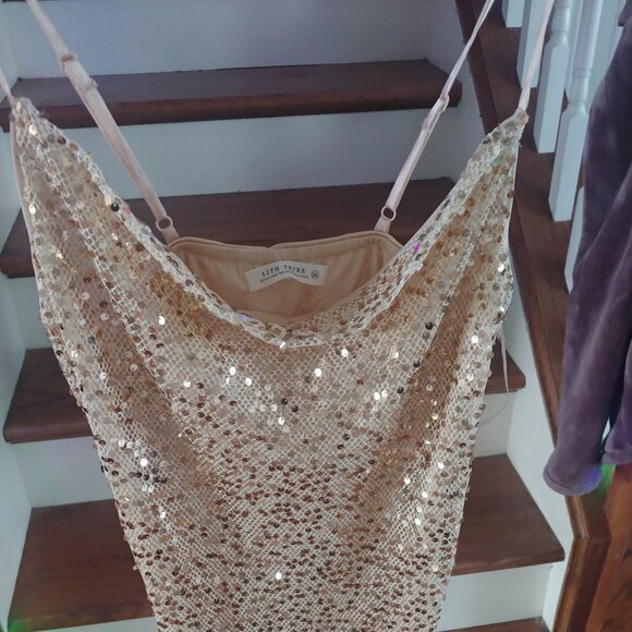 BRAND NEW 12th Tribe Ventura Sequin Crochet Mini Dress size M - Picture 7 of 12